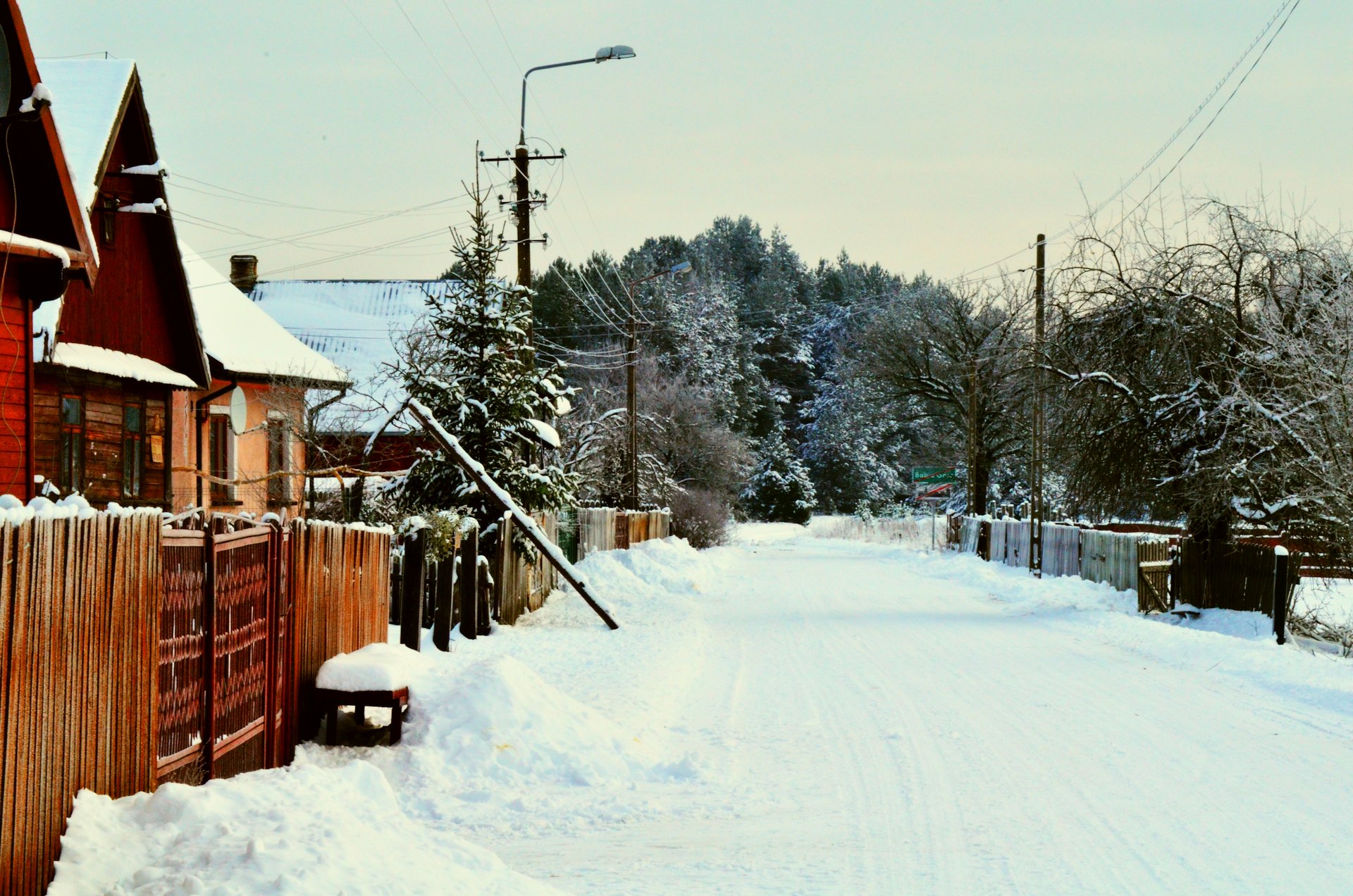 zima wieś śniegfree photo darmowe zdjęcie
