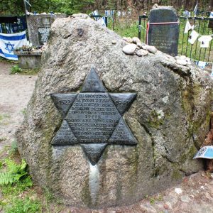 Masowe morderstwo Żydów. Niemcy zabili prawie 2500 osób za ich wiarę.