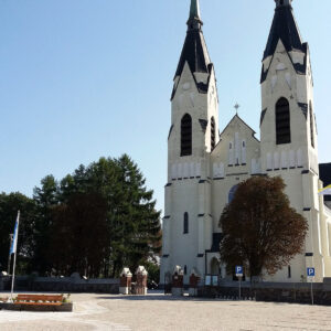 To jedyny taki kościół na Podlasiu. Budowano go na raty.