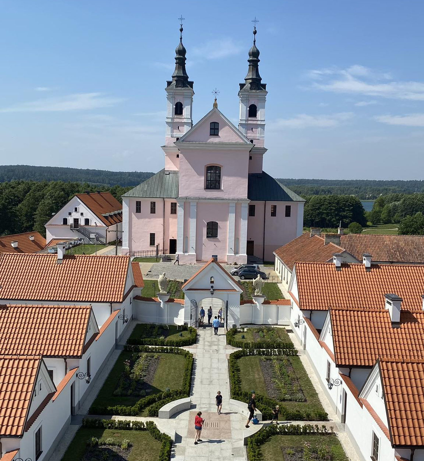 Zwiedzanie Pokamedulskiego Klasztoru w Wigrach