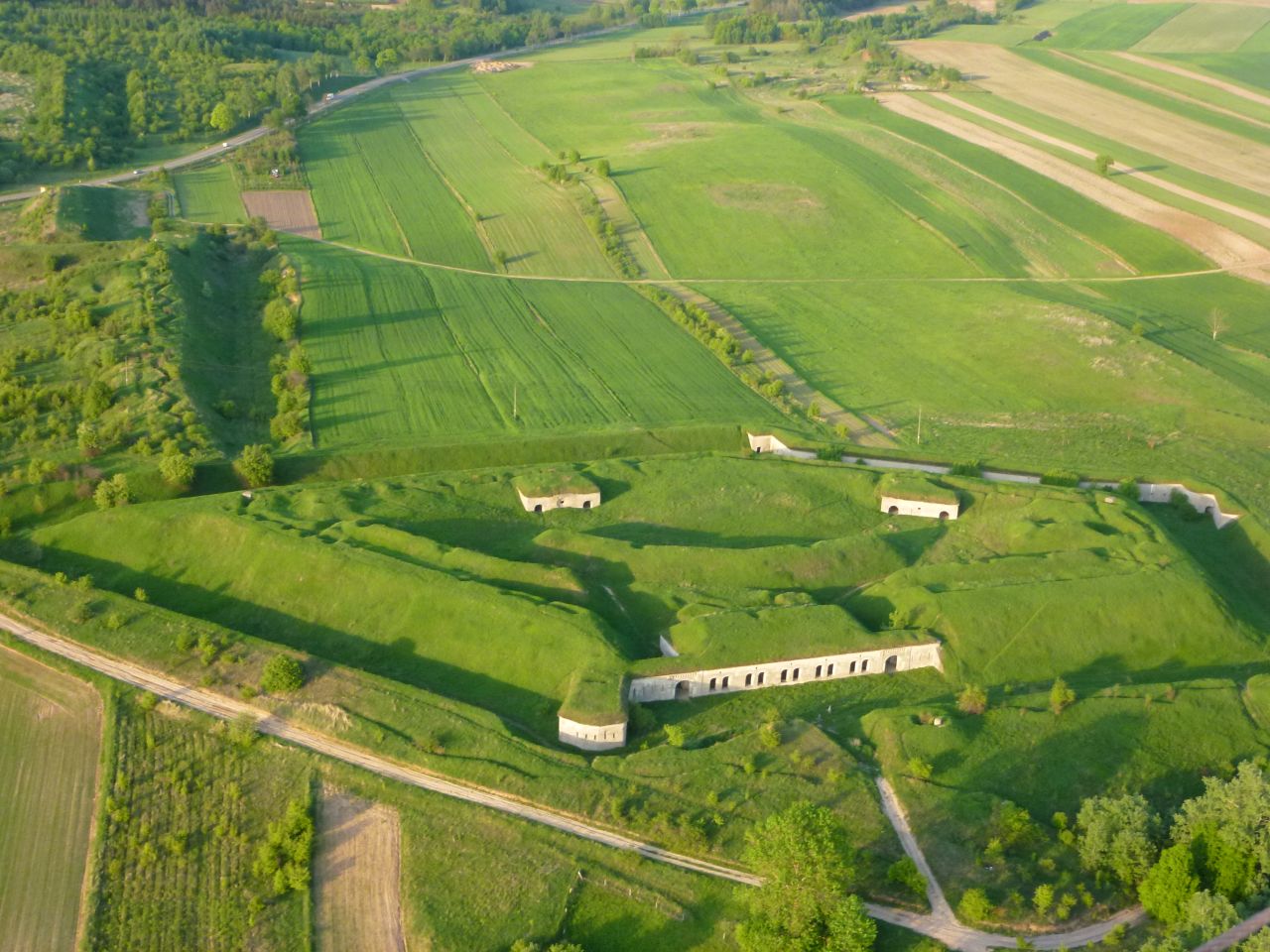Dawniej służyły do obrony, dziś są niezwykła atrakcją turystyczną