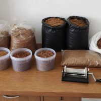 Augustow.-Policjanci-zabezpieczyli-nielegalny-tyton