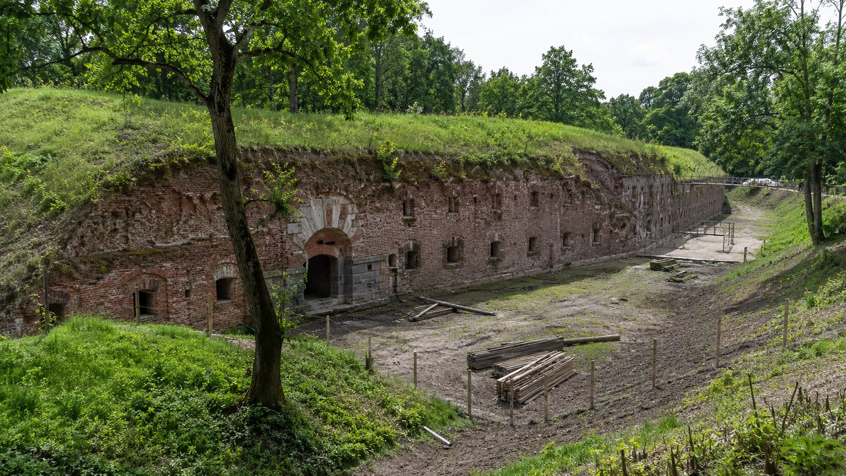 Osowiec-Twierdza. Fort II ma zostać przygotowany do bezpiecznego zwiedzania
