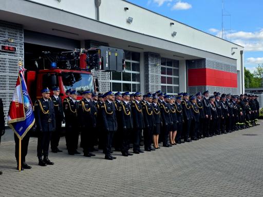 Suwałki. Strażacy podsumowali rok służby podczas apelu z okazji Dnia Strażaka