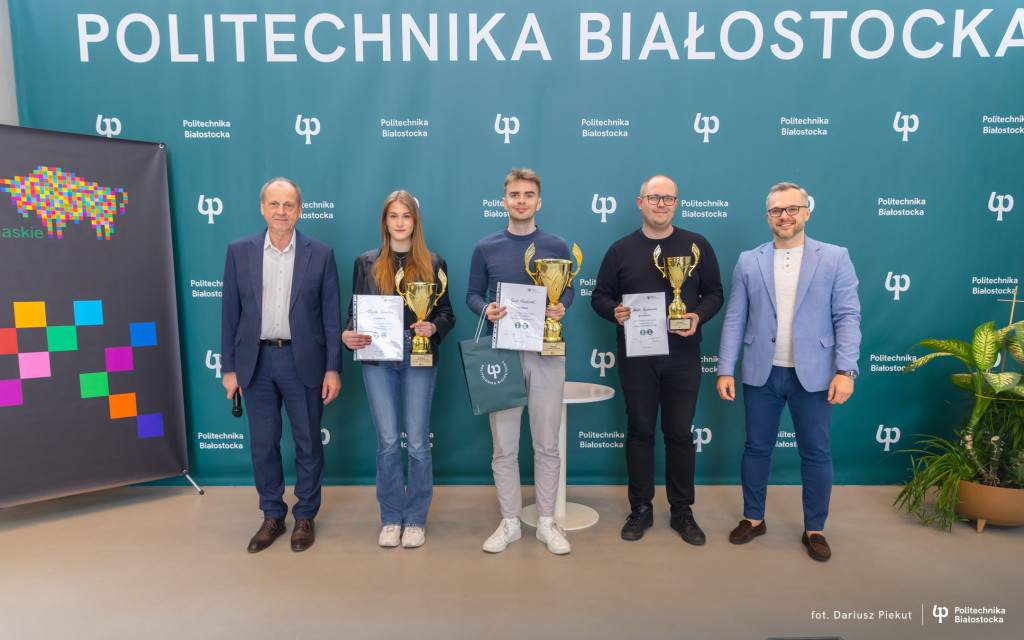 Białystok. Jakub Kosakowski wygrał turniej szachowy o Puchar Rektora PB