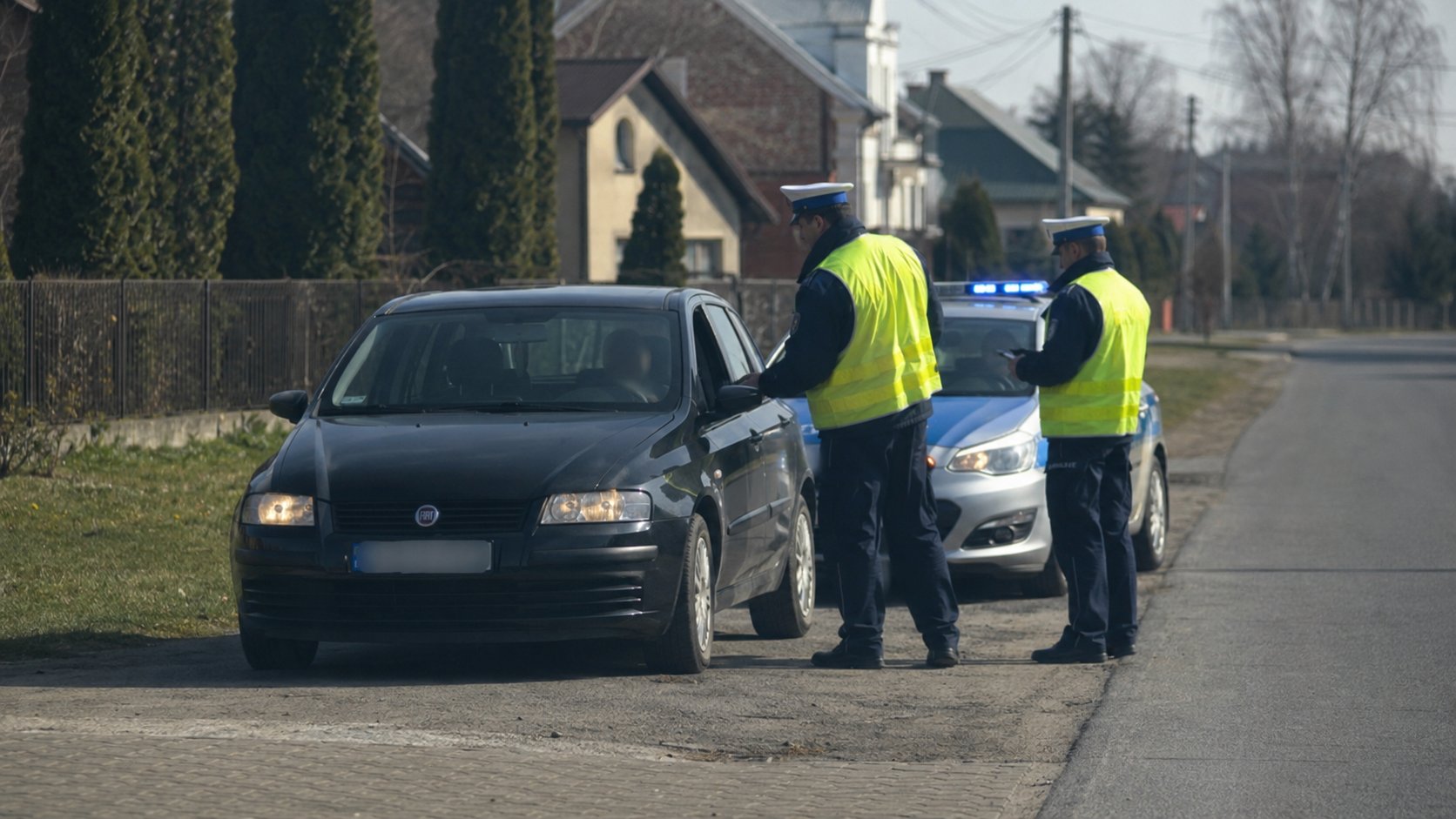 Boćki. Pijany kierowca bez pasów i uprawnień odpowie przed sądem