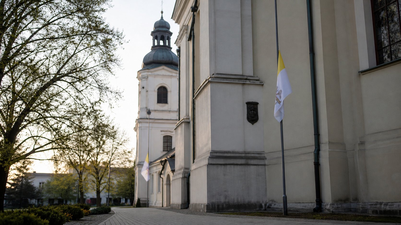 Nie żyje abp Józef Michalik. Jego droga kapłańska prowadziła przez Łomżę