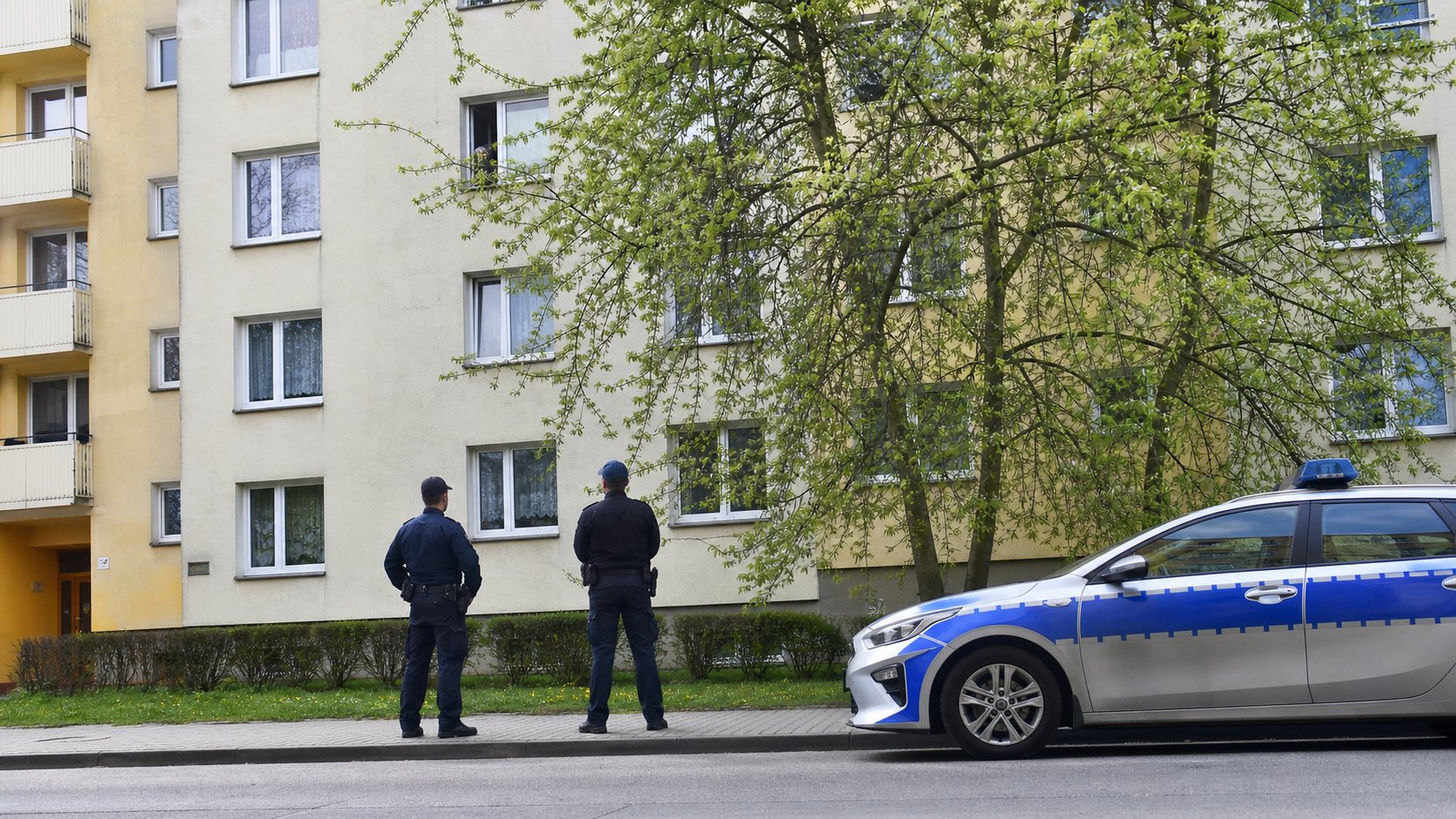 Łomża: 30-latek próbował uciec przez okno przed zatrzymaniem