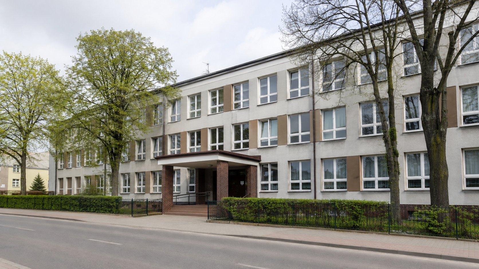 Łomża szuka nowego dyrektora ZSMiO nr 5 przy ul. Przykoszarowej