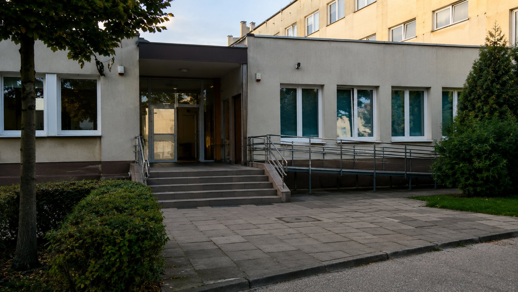 Supraśl. Mieszkańcy czekają na decyzje w sprawie przychodni przy ul. Dolnej