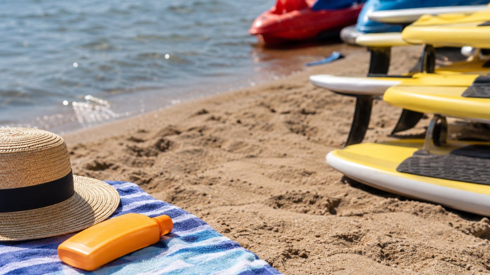 Białystok. Plażowicze tłumnie odwiedzają Dojlidy