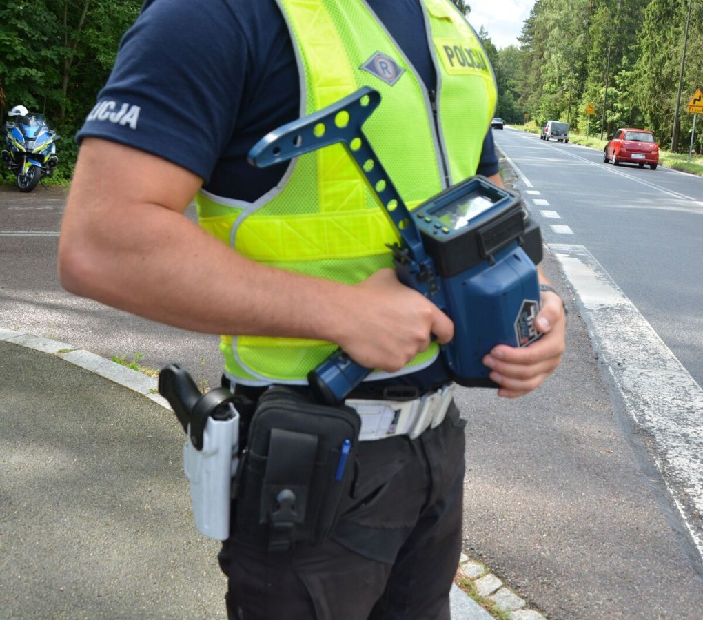 Jechał 103 km/h w Słobódce. Stracił prawo jazdy