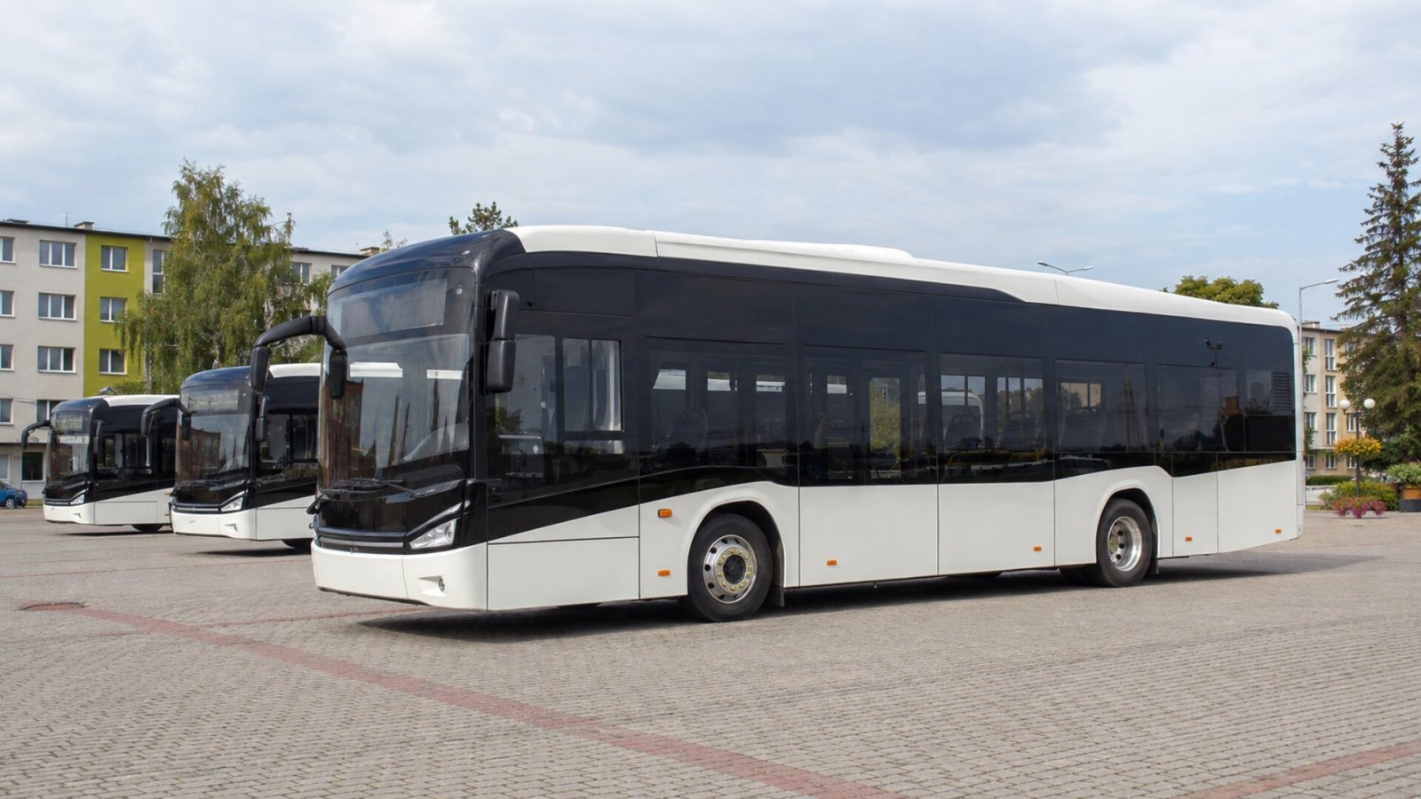 PKS Nova ma 14 nowych autobusów elektrycznych