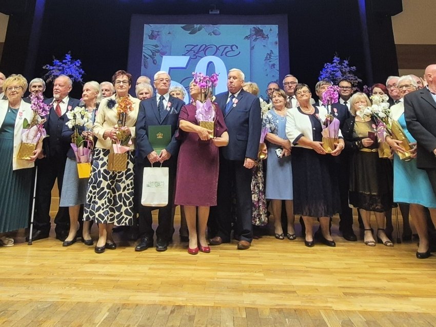 45 małżeństw z Hajnówki uhonorowanych medalami