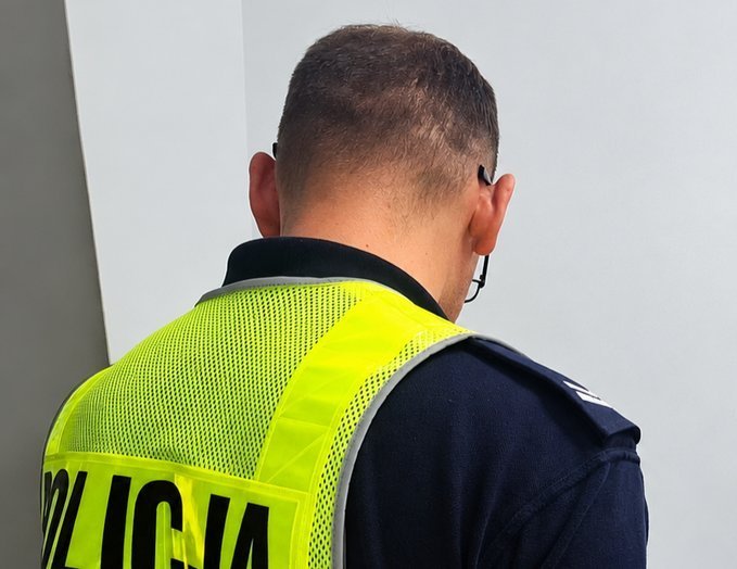 Dwaj nietrzeźwi mężczyźni jechali niesprawnym motorowerem