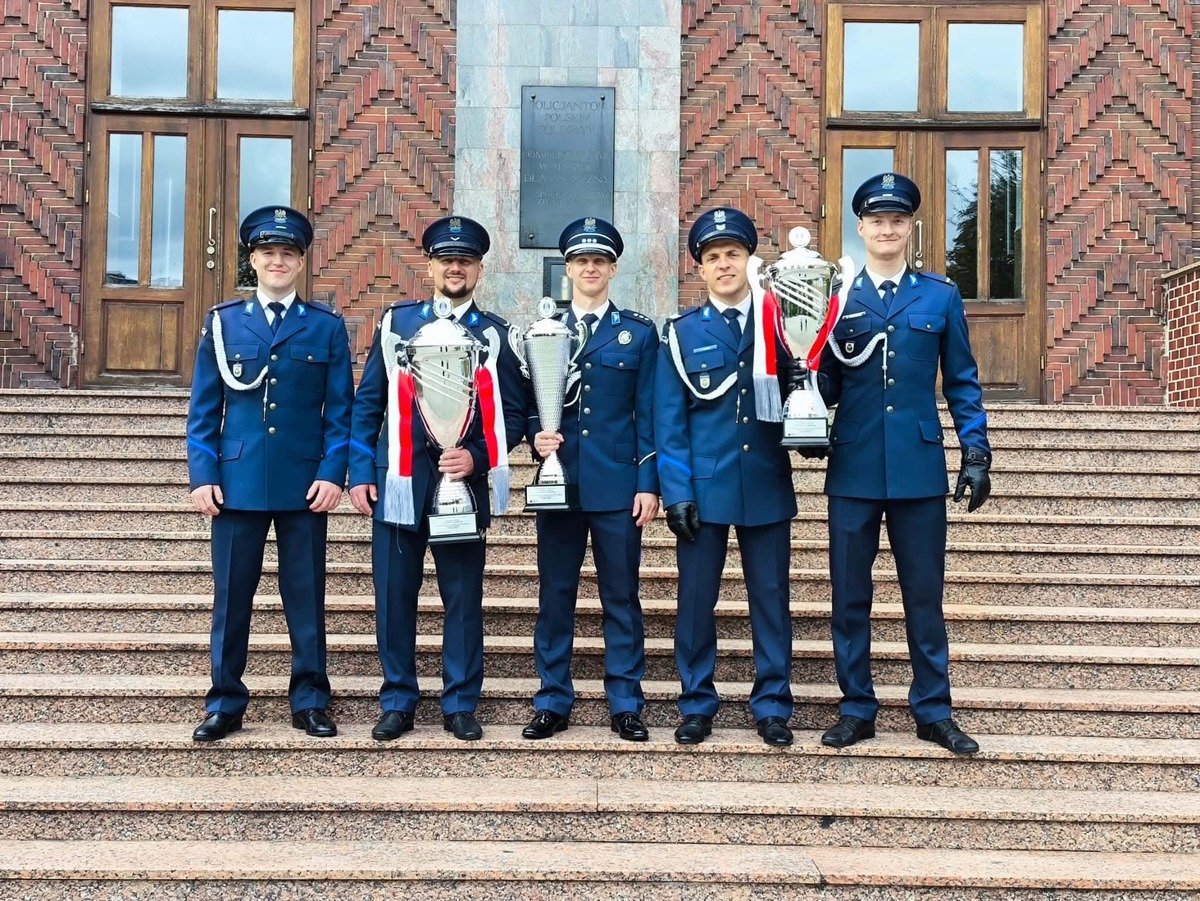 Podlascy policjanci najlepsi w turnieju Patrol Roku