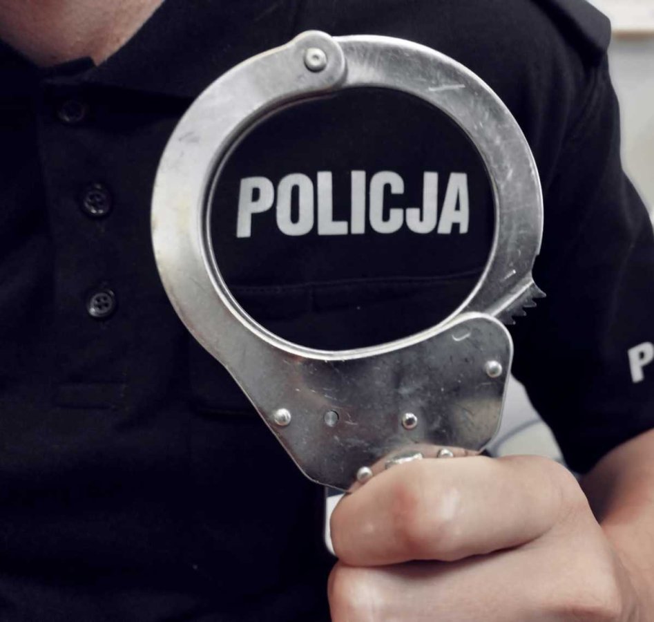 Blokowała numer 112. Była nietrzeźwa i poszukiwana